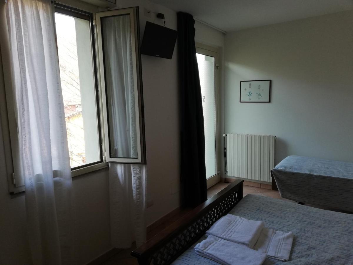 Agriturismo Al Motto Cambiasca Eksteriør billede