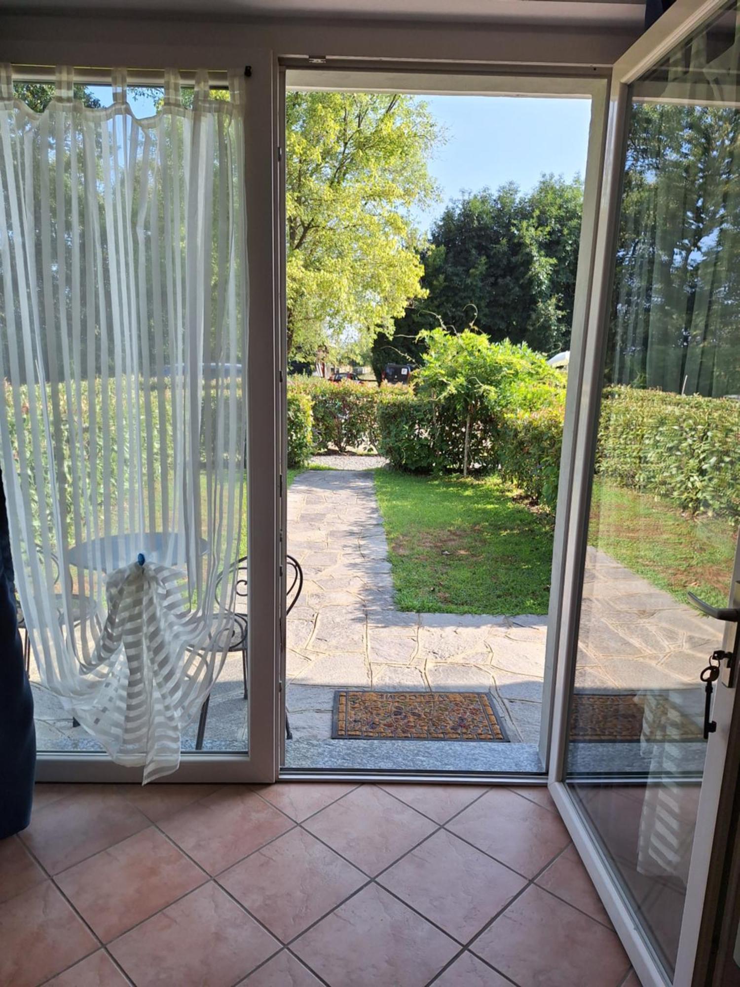 Agriturismo Al Motto Cambiasca Eksteriør billede